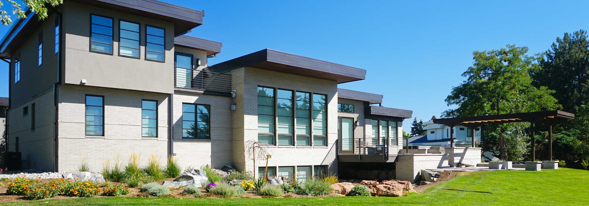 Luxescapes Home